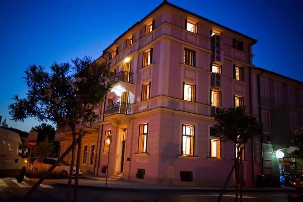 Apartments In Crikvenica 5559