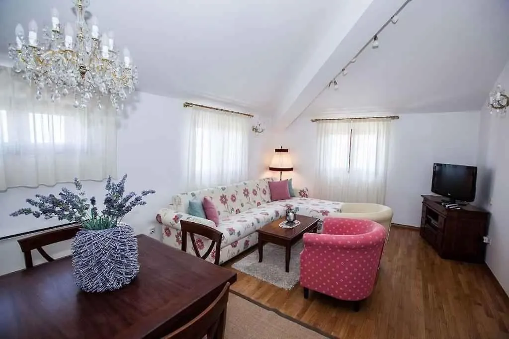 Apartments In Crikvenica 5559