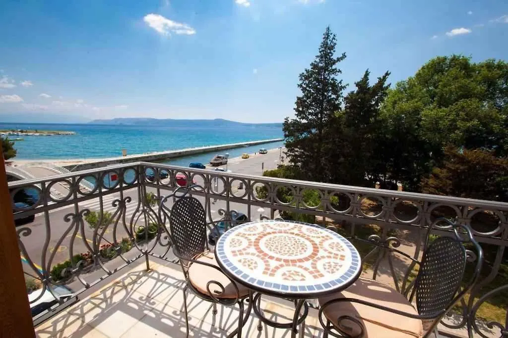 Apartments In Crikvenica 5559 0*,  Croatia